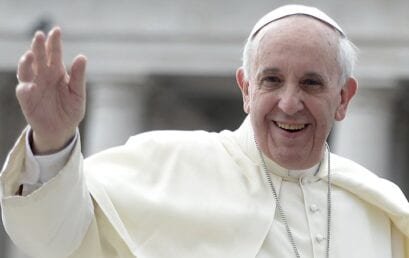 Plus de responsabilités pour les laïcs et pour les femmes : le Pape François insiste en ce mois d’octobre